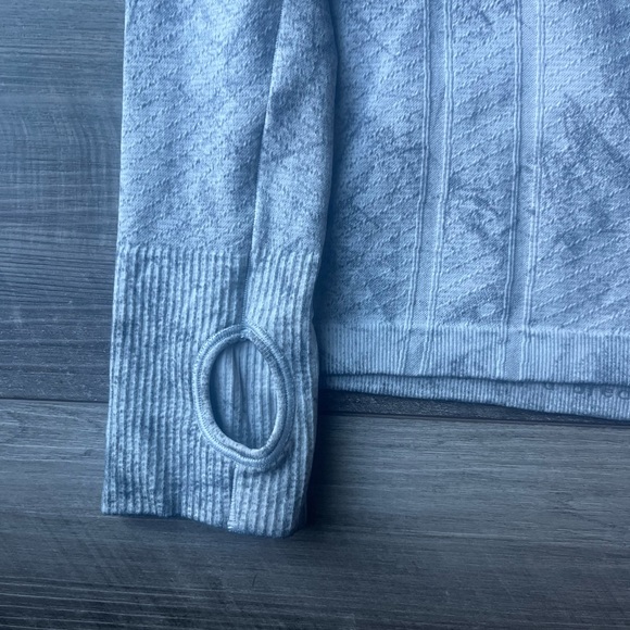 Ivivva grey tech long sleeve size 14 - Picture 2 of 5